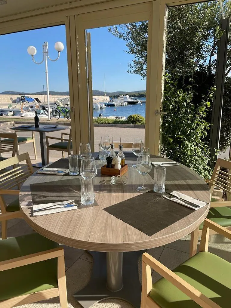 Torretta Palace Hotel Turanj