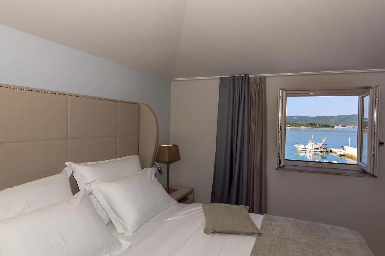 Torretta Palace Hotel Turanj 4*,