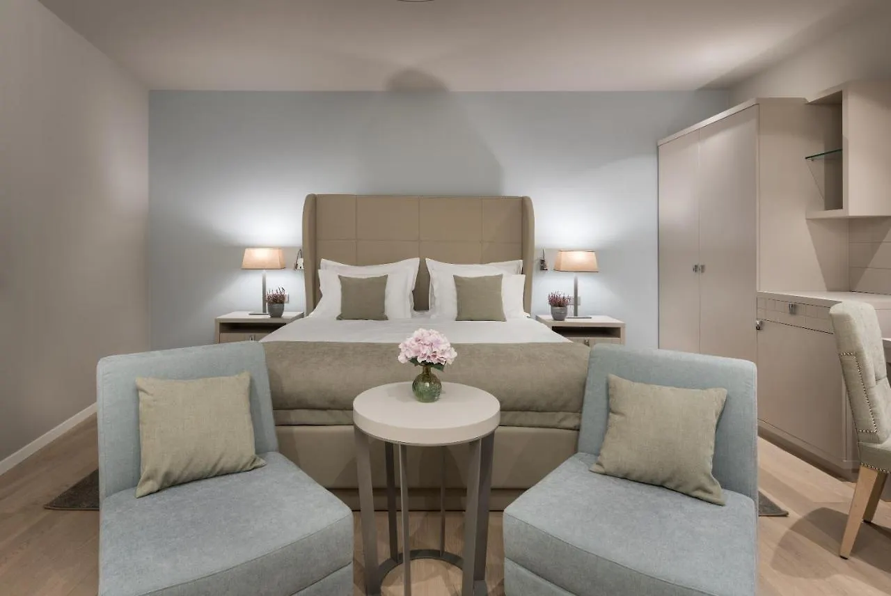 Torretta Palace Hotel Turanj