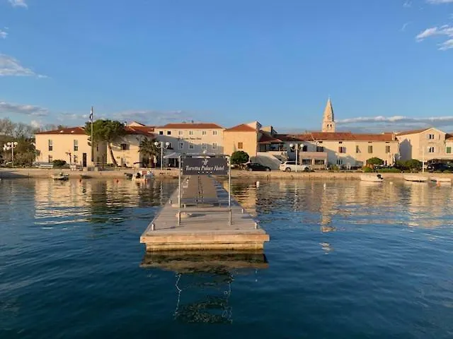 Torretta Palace Hotel Turanj